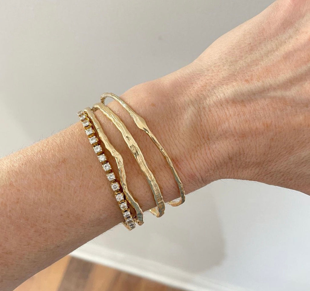 Wavy Bangle